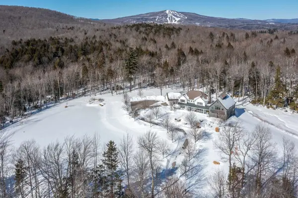 41 Stark Farm Road, Winhall, VT 05340
