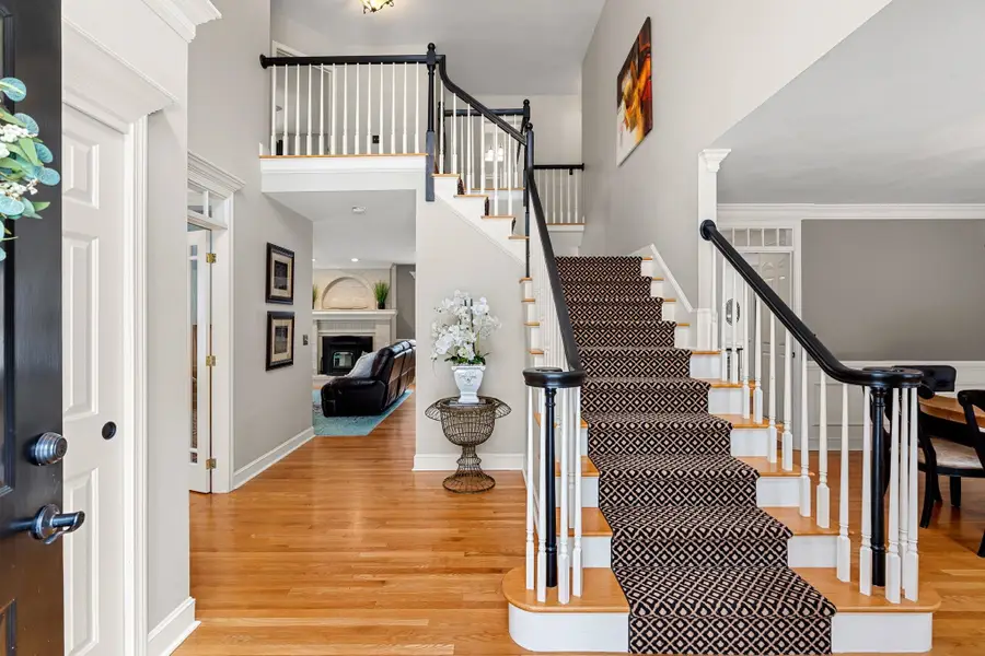 25 Hawk Drive, Bedford, NH 03110 - #3