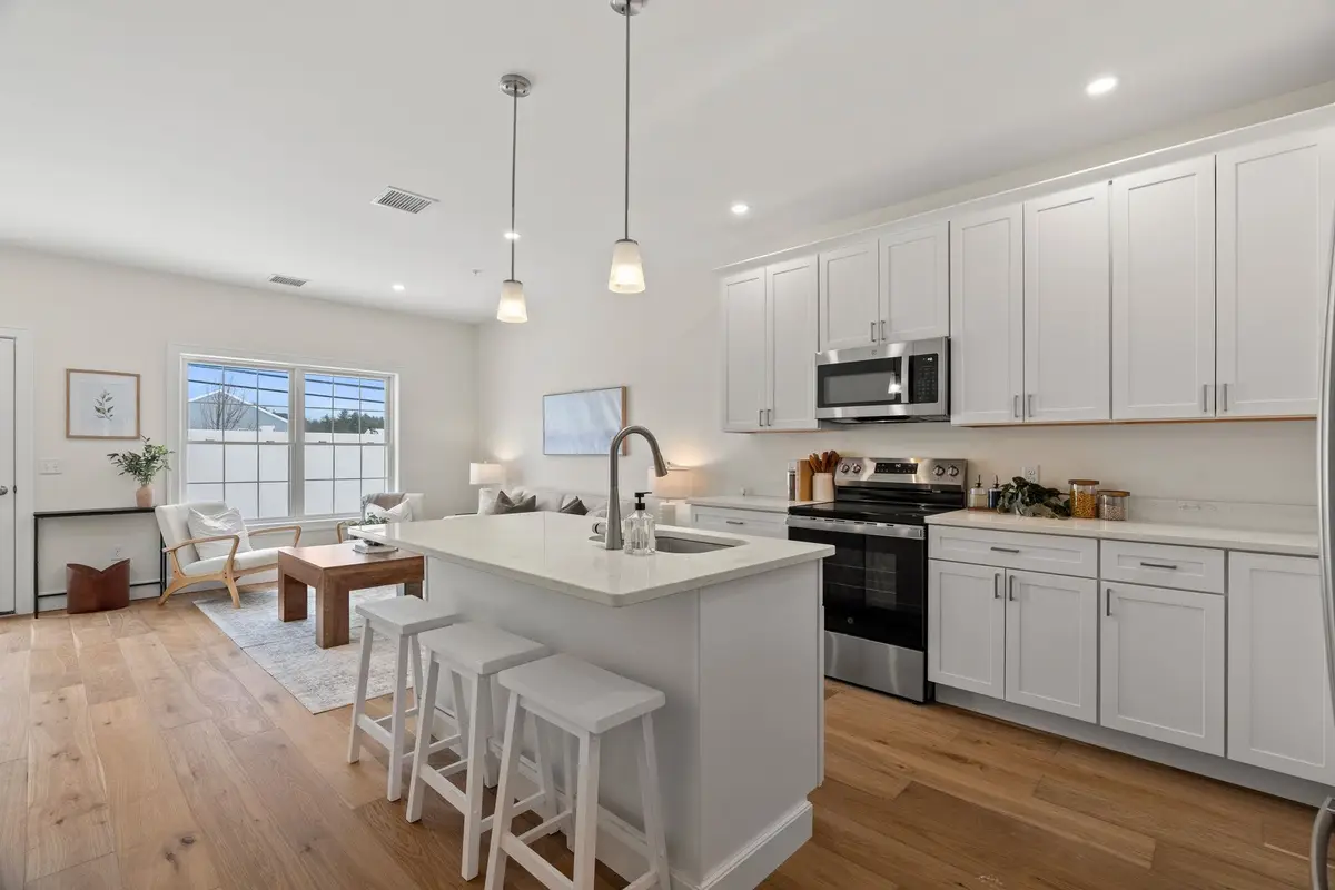 15 Suffolk Drive #6, Concord, NH 03303 - #1