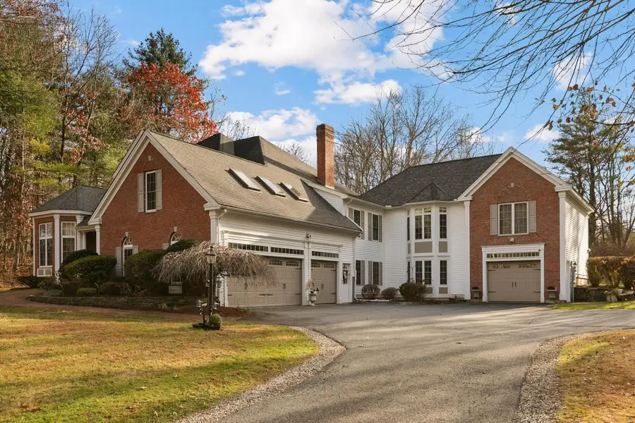 37 Brady Avenue, Salem, NH 03079 - #3