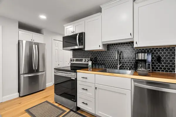 555 Calef Road #4, Manchester, NH 03103