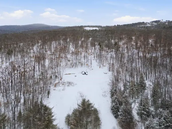 33 Marcia Ann Way, Laconia, NH 03246