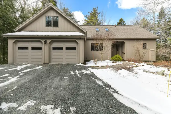 71 Greensward Drive, Grantham, NH 03753