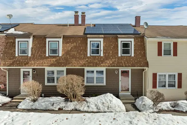 6 Stonegate Lane, Derry, NH 03038