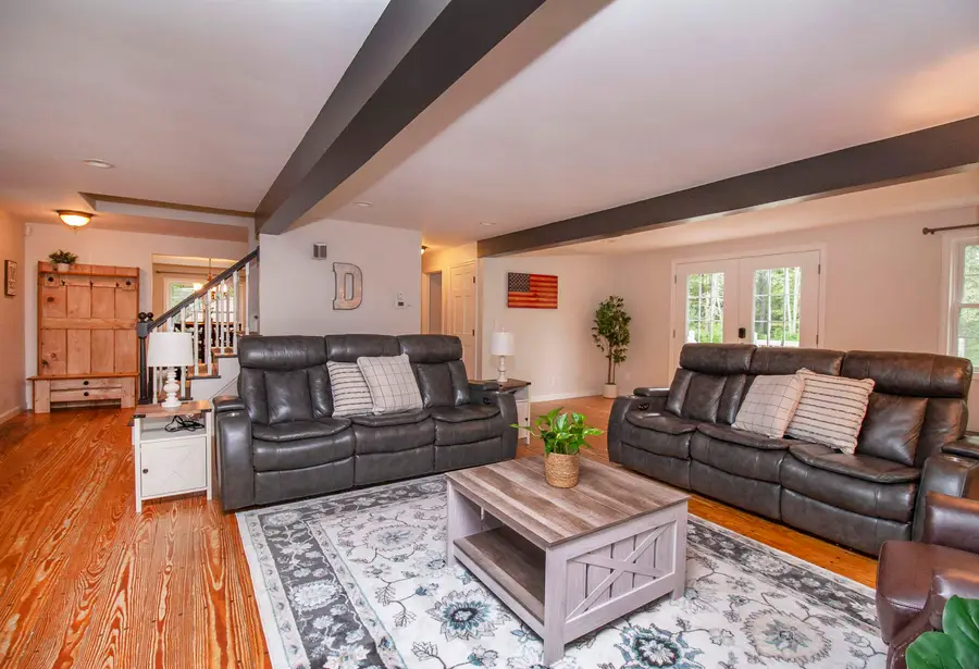 96 Pond View Drive, Auburn, NH 03032 - #2