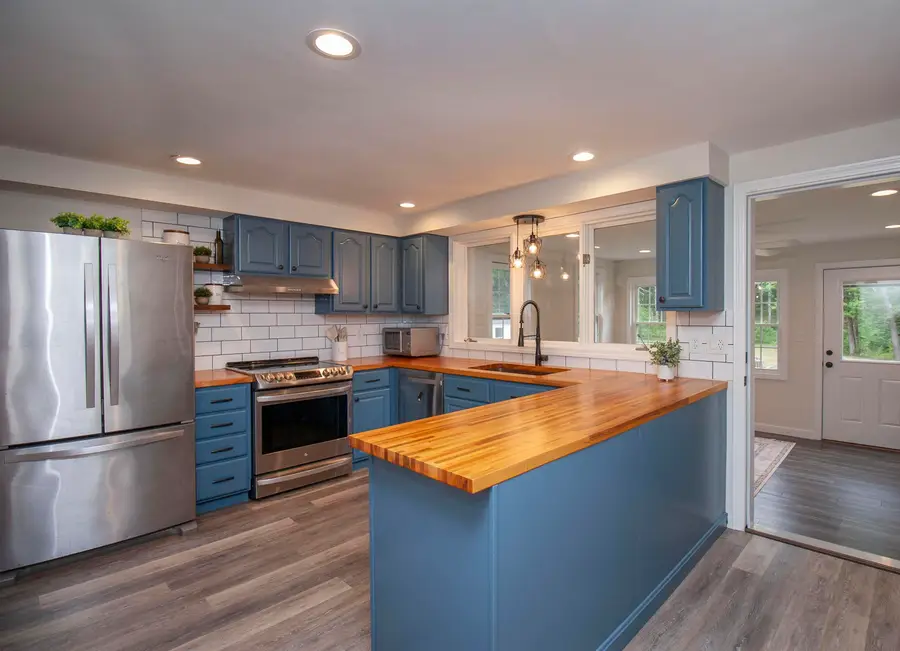 96 Pond View Drive, Auburn, NH 03032 - #3