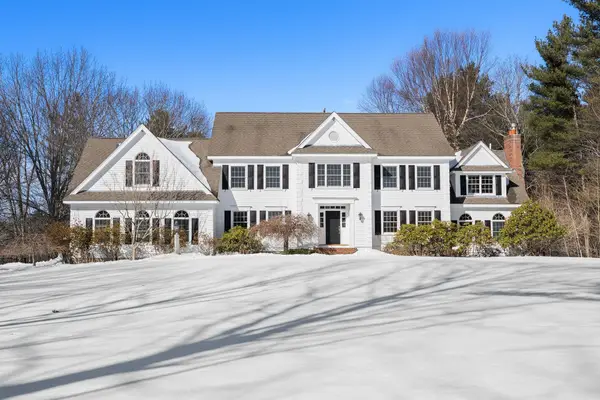 69 Exeter Road, North Hampton, NH 03862