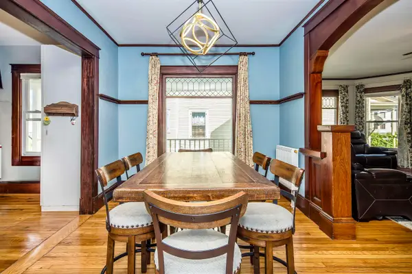 209 state Street, Rutland City, VT 05701