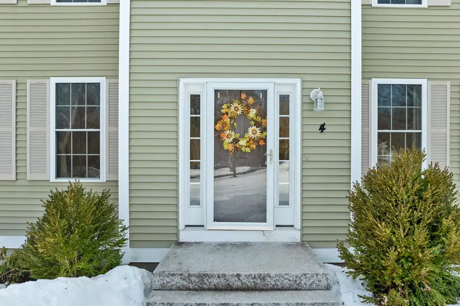 4 Heron Drive, Litchfield, NH 03052 - #2