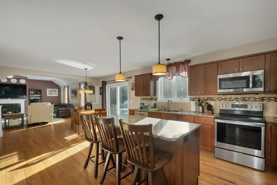 4 Heron Drive, Litchfield, NH 03052 - #3