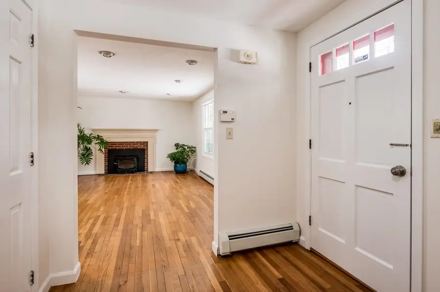 4 Ffrost Drive, Durham, NH 03824 - #2