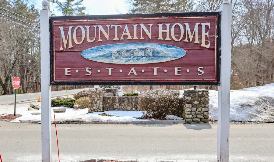 169 Fieldstone Drive, Londonderry, NH 03053 - #2