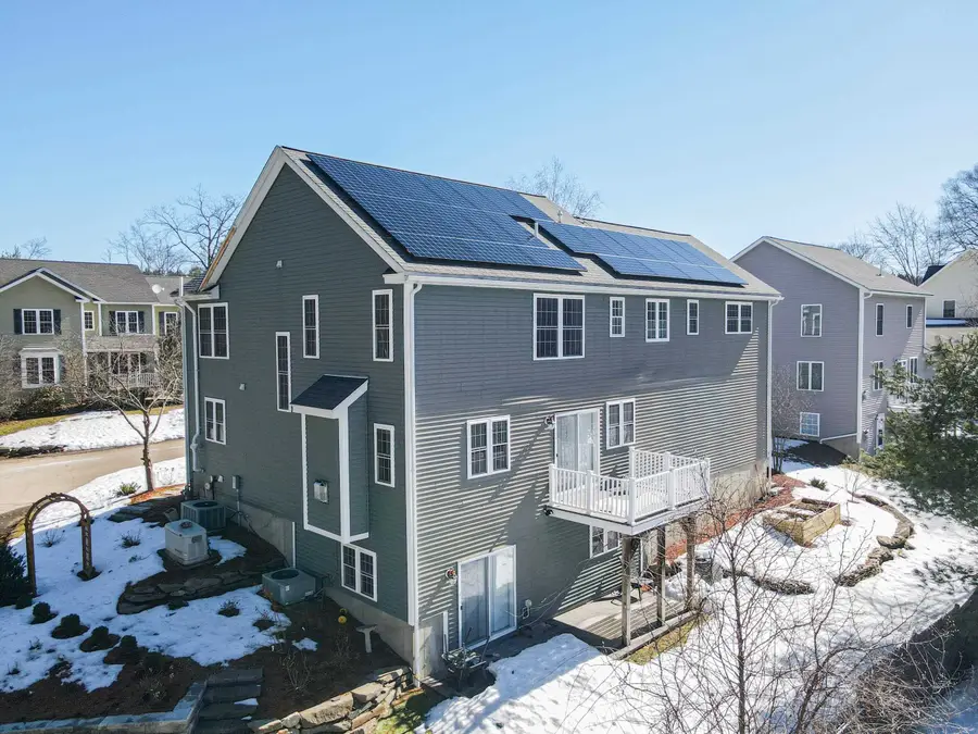 5 Lowther Place, Nashua, NH 03060 - #3