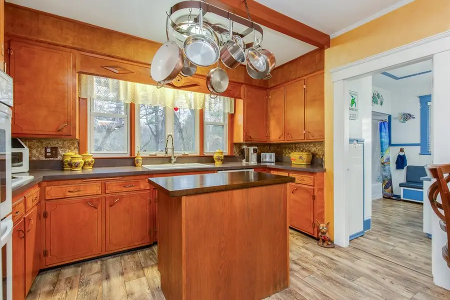 5 Lori Lane, Pelham, NH 03076 - #3