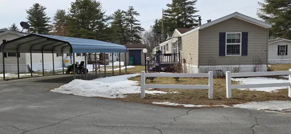 32 Pine Street, Hinsdale, NH 04451