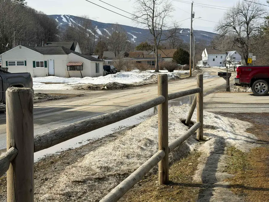 33 Pleasant Street Extension, Ludlow, VT 05149 - #2