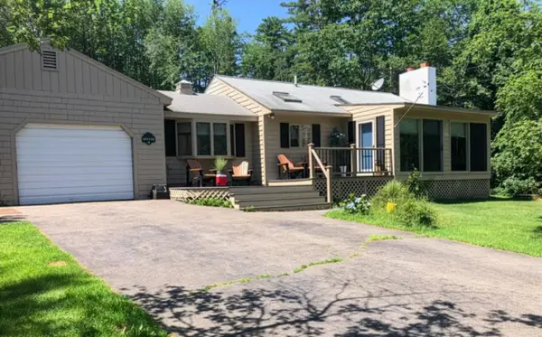 4 Cummings Cove Road, Meredith, NH 03253