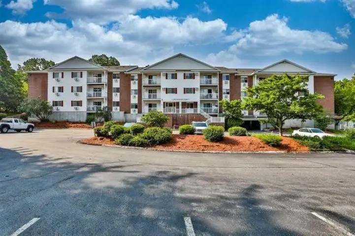 490 River Road #31, Manchester, NH 03104 - #2