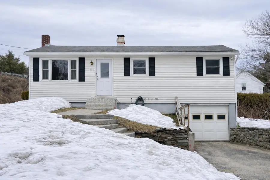 3680 Memorial Drive, Saint Johnsbury, VT 05819 - #3