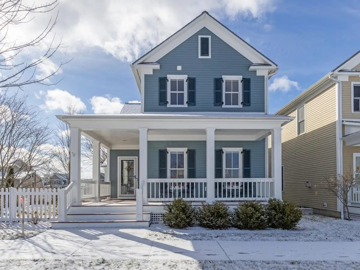 32 Dewey Place, South Burlington, VT 05403 - #1