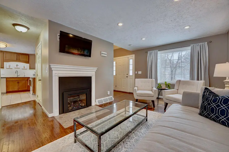 137 Winterwood Drive, Londonderry, NH 03053 - #2