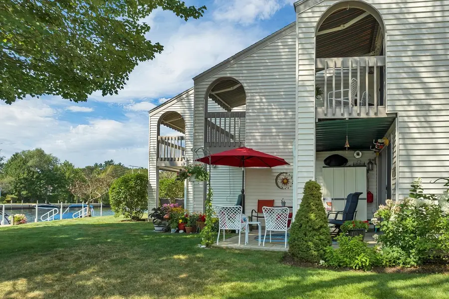 68 Railroad Avenue #3, Wolfeboro, NH 03894-0771 - #3