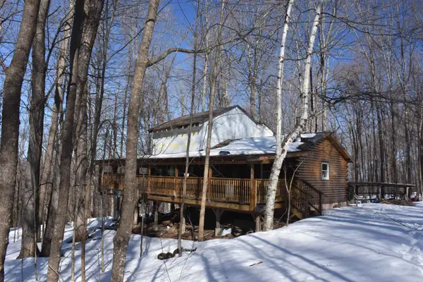 397 Winch Hill Extension, Roxbury, VT 05663