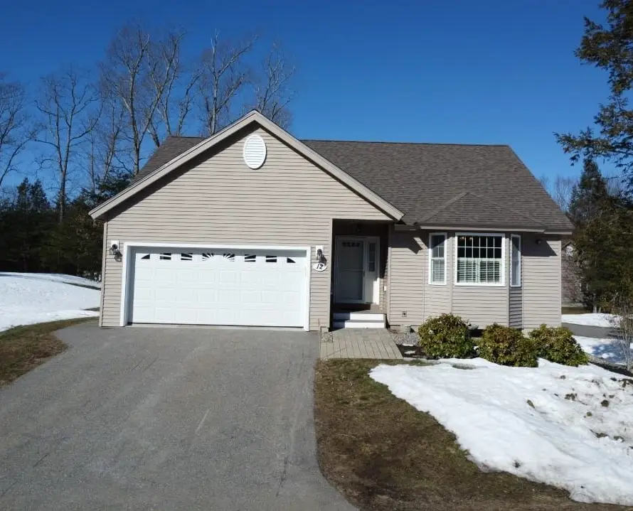 12 Hemlock Drive, Newton, NH 03858 - #2
