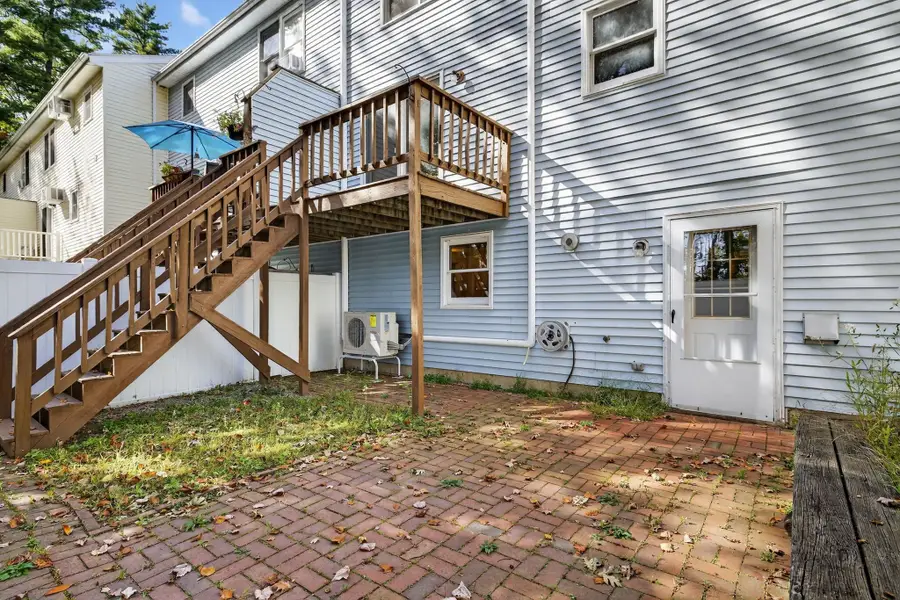 620 Hackett Hill Road, Manchester, NH 03102 - #3