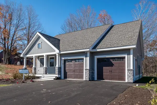 3 Byrne Circle, Brentwood, NH 03833