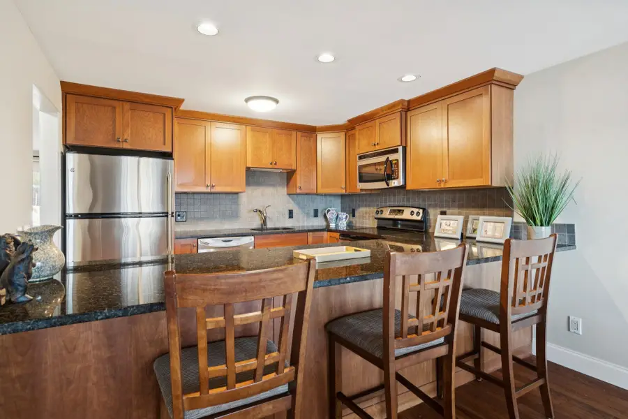 11-2 Mountain West Drive, Wolfeboro, NH 03894 - #3