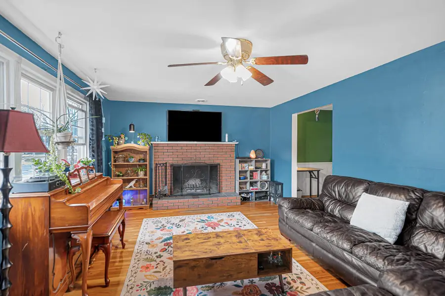 7 Douglas Drive, Salem, NH 03079 - #2