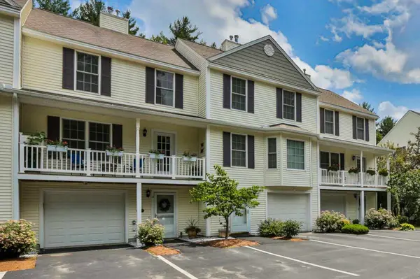 13 Mulberry Lane, Amherst, NH 03031