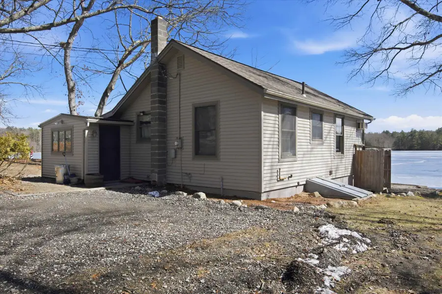 42 North Shore Road, Sandown, NH 03873 - #2