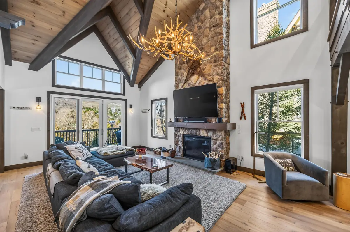 19B Boulder Ridge Drive, Dover, VT 05356 - #1