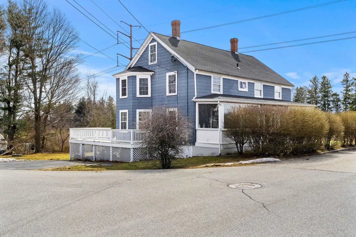 184 Echo Avenue, Portsmouth, NH 03801 - #1