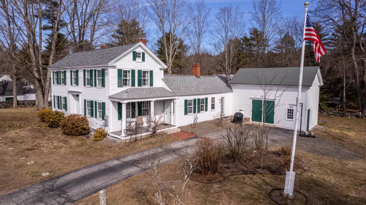 14 Main Street, Raymond, NH 03077 - #1