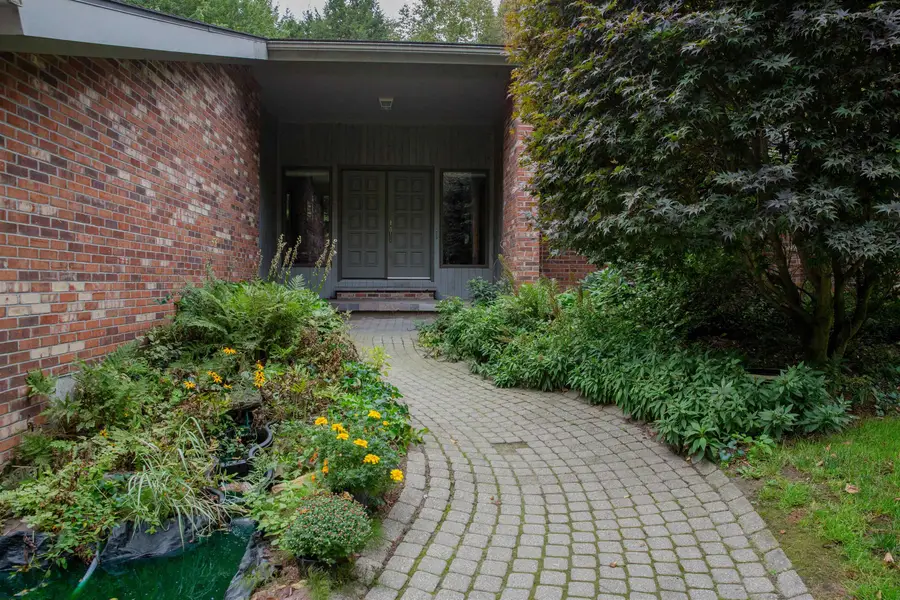 284 Chimney Hill Drive, Colchester, VT 05446 - #2