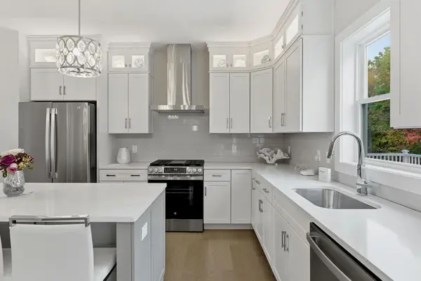 32 Elise Avenue #Lot 16, Londonderry, NH 03053