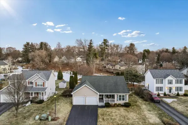 250 Pasture Drive, Manchester, NH 03102