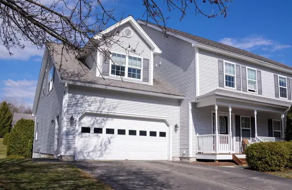 34 Lavoie Drive, Essex Junction, VT 05452