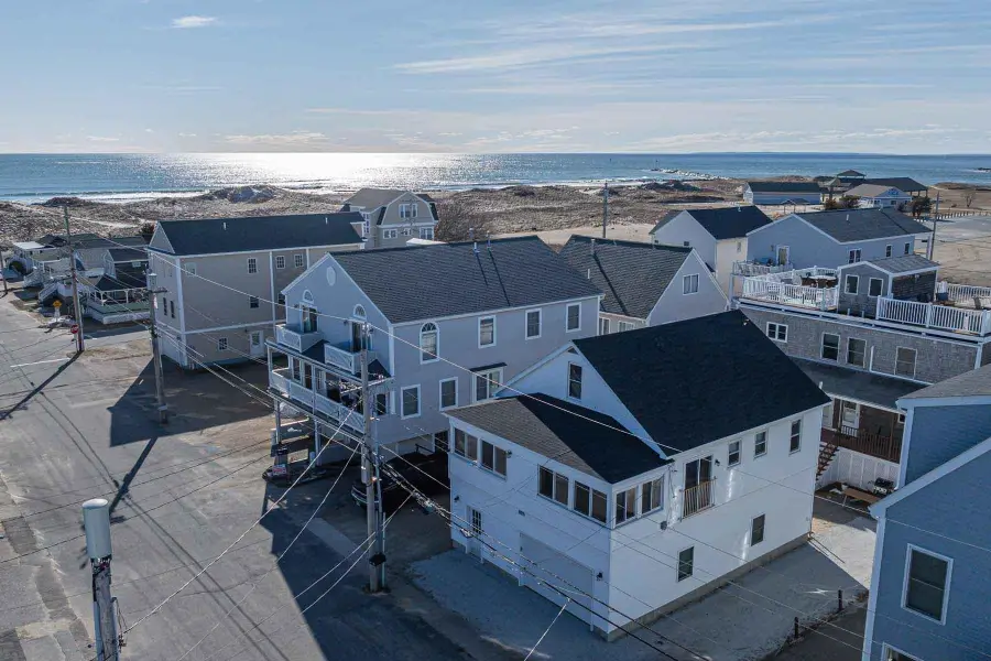 14-16 Dover Avenue, Hampton, NH 03842 - #2