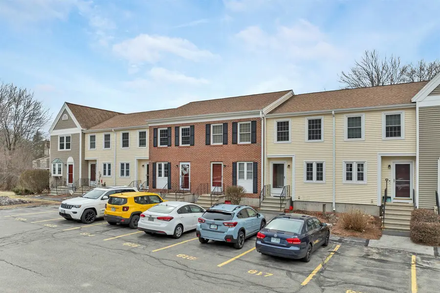 614 Fox Hollow Way, Manchester, NH 03104 - #3