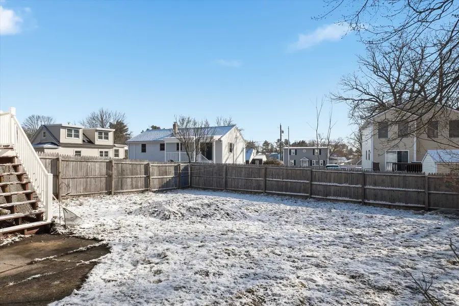 19 Erskine Avenue, Manchester, NH 03104 - #3