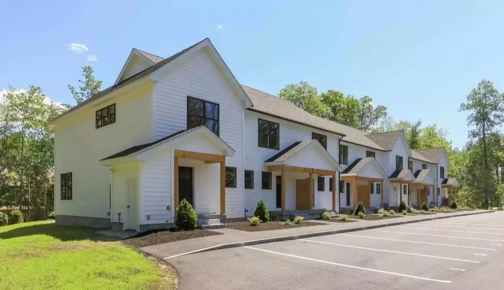34 Ponemah Hill Road, Milford, NH 03055 - #1