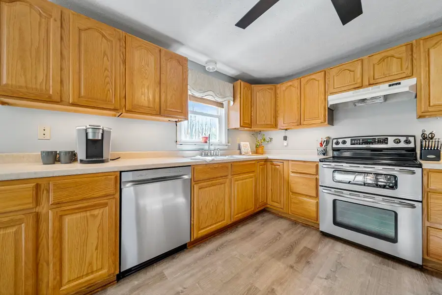 80 Horizon Lane, Candia, NH 03034 - #2