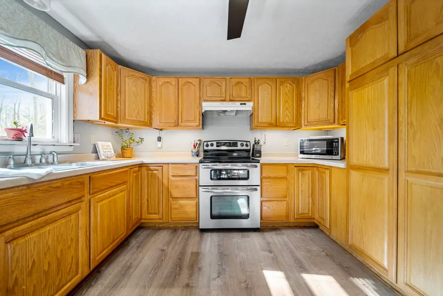 80 Horizon Lane, Candia, NH 03034 - #3