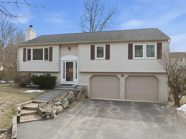 46 Brinton Drive, Nashua, NH 03064