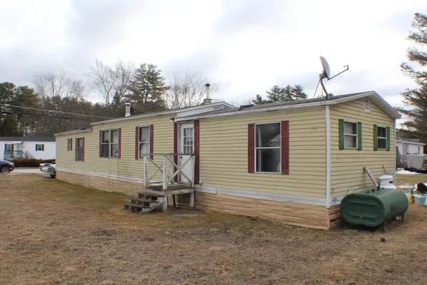 5 Parkwood Drive, Allenstown, NH 03275