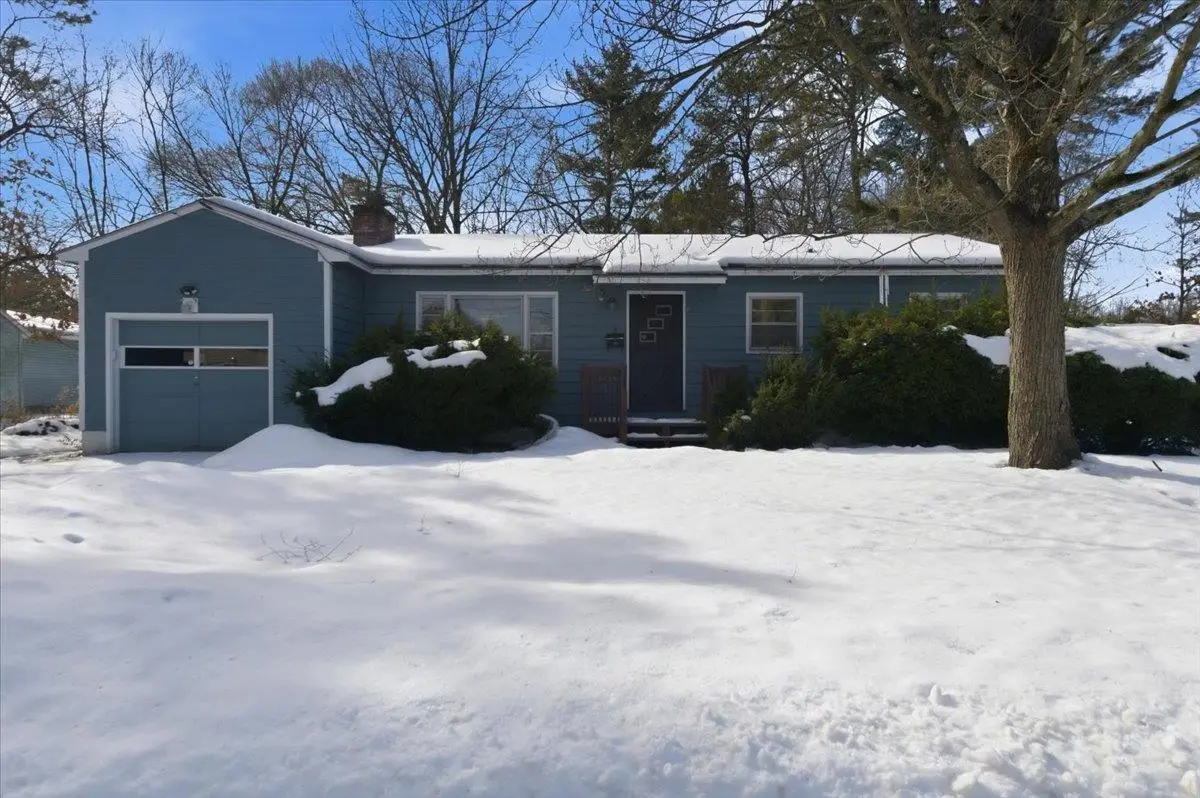 9 Berkley Street, South Burlington, VT 05403 - #1